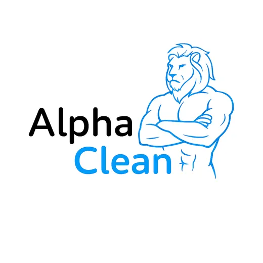 Le lion d'AH Clean, bras croisés